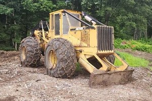 1994 John Deere 648E  Skidder